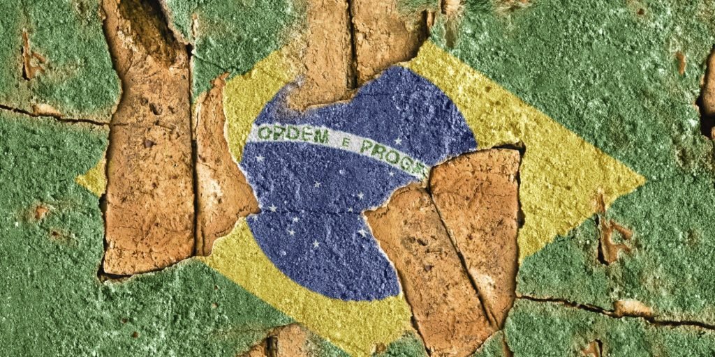 Dívida Pública Vai Custar R$ 7.720 por Brasileiro ao Ano até 2028